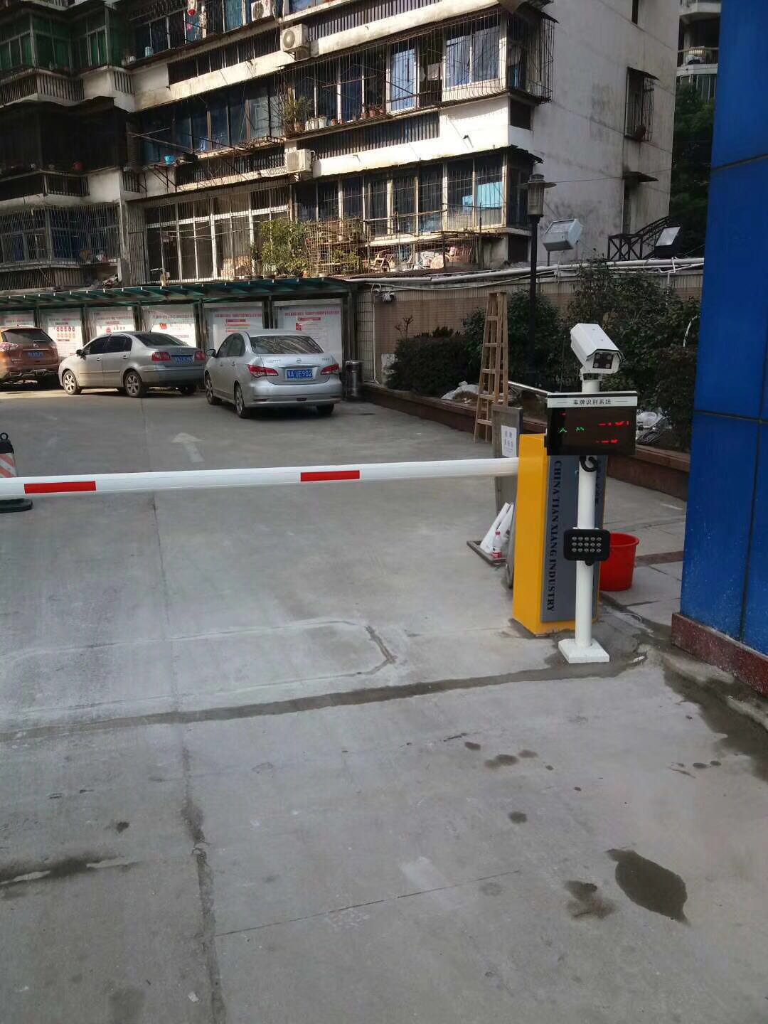 成都停車場道（dào）閘