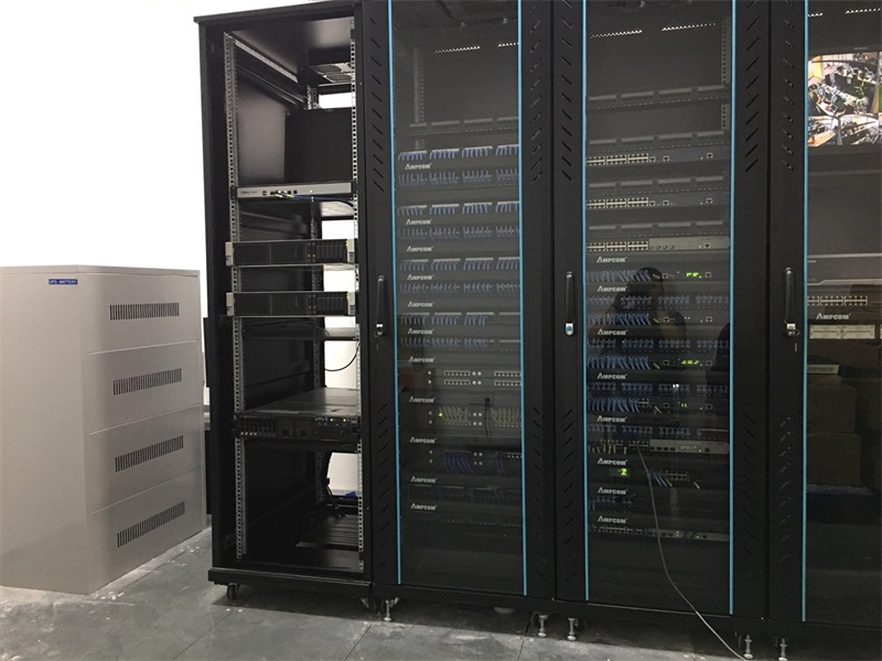 成都監控係統公司案例——上海淮海國際